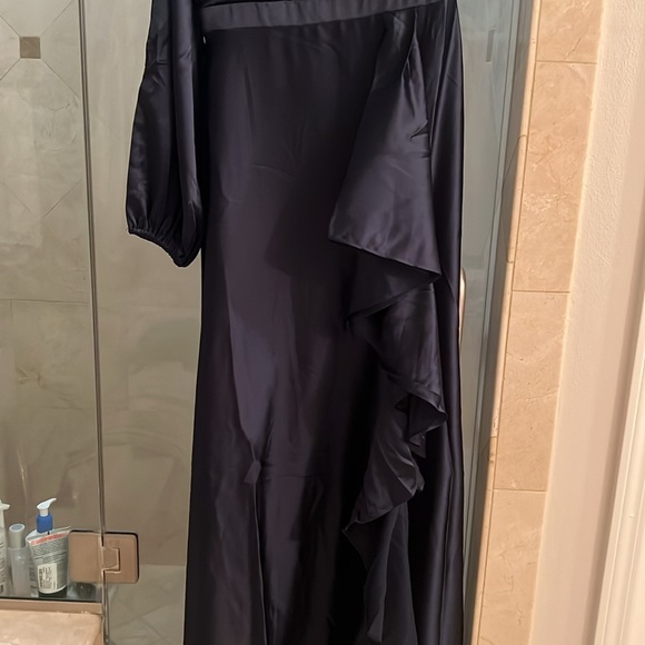 Navy blue satin long slit dress - Picture 3 of 8